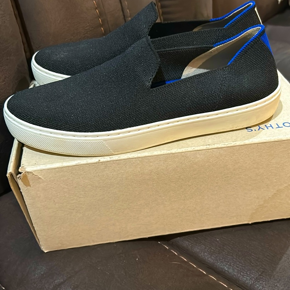 Rothy’s size 8.